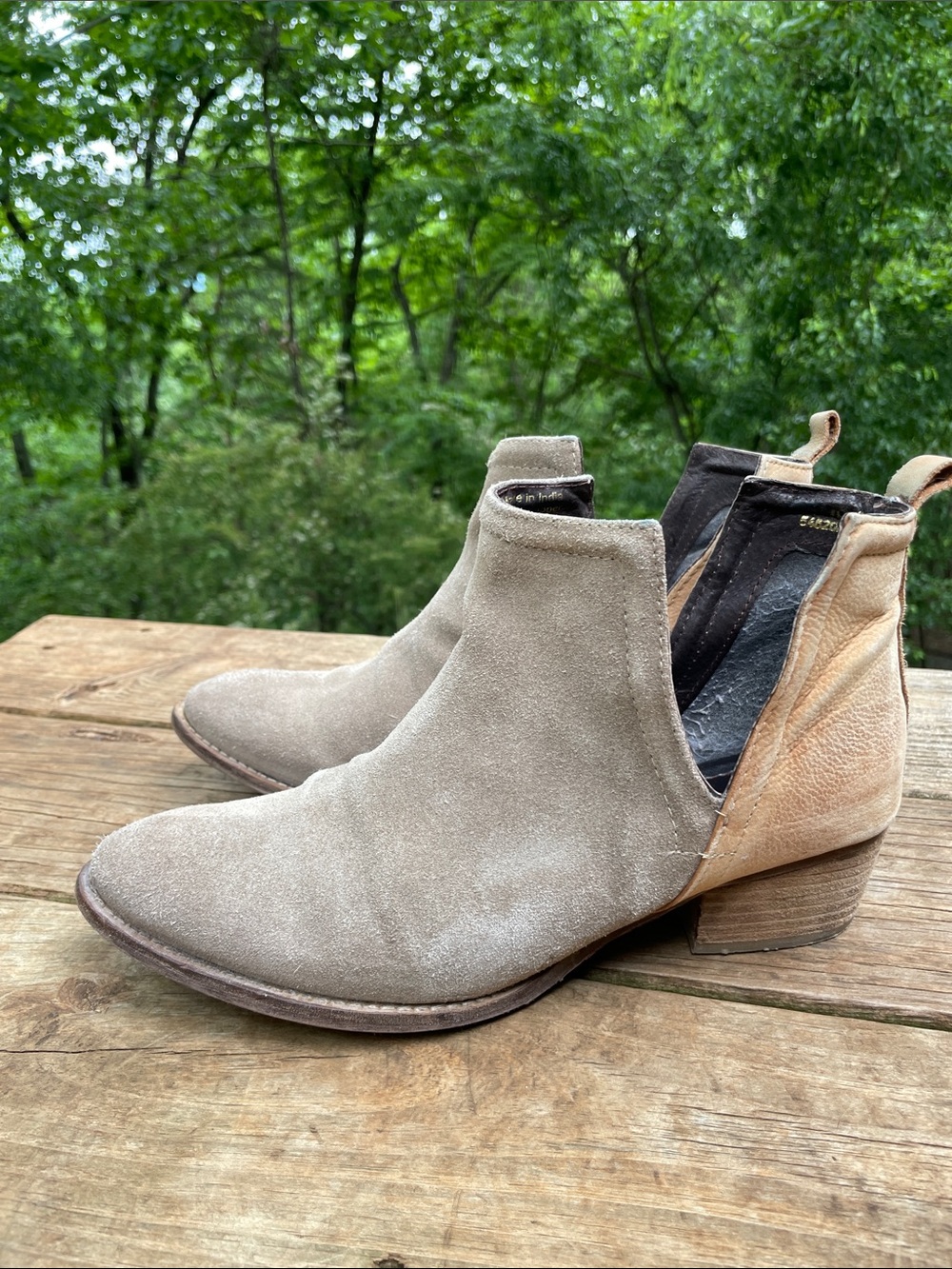 DIBA.TRUE DISTRESSED SUEDE/LEATHER BOOTIES sz 10